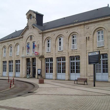 Le Relais De La Gare Hotel Dole Ngoại thất bức ảnh