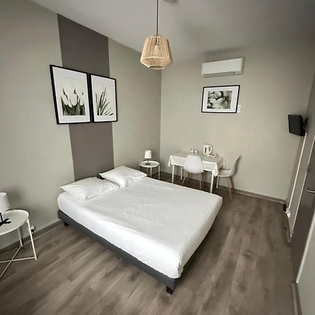Le Relais De La Gare Hotel Dole Ngoại thất bức ảnh