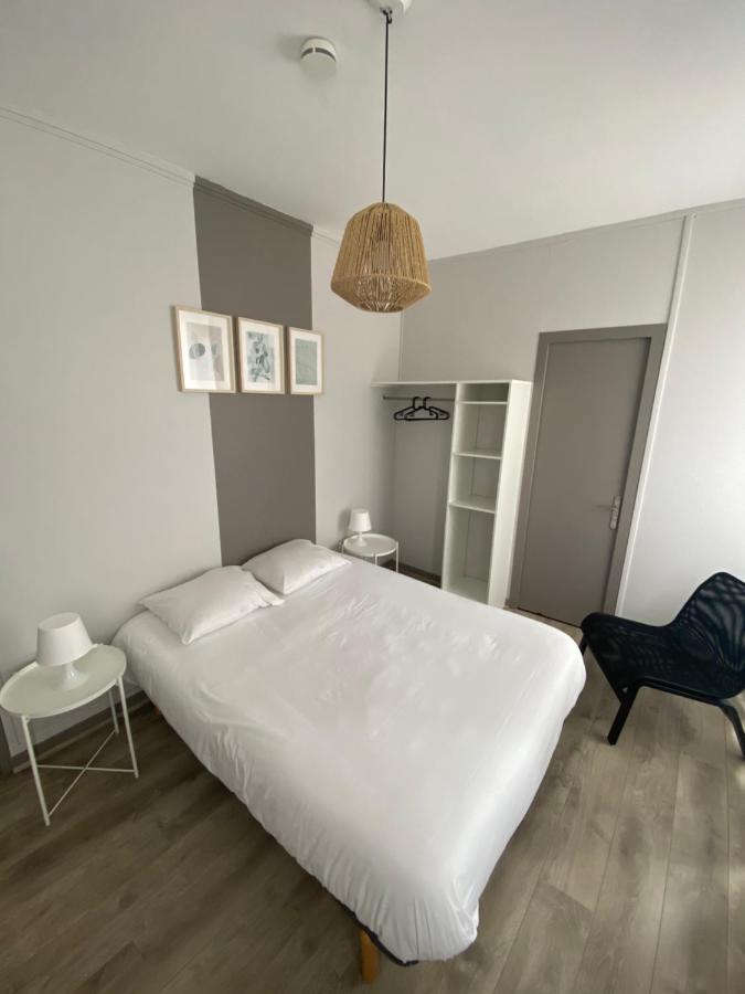 Le Relais De La Gare Hotel Dole Ngoại thất bức ảnh