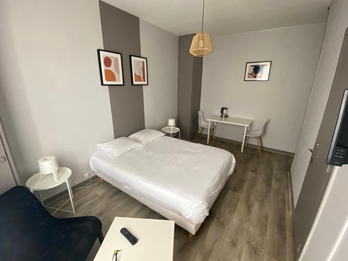 Le Relais De La Gare Hotel Dole Ngoại thất bức ảnh